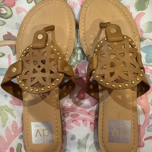 Dolce Vita Brown and Gold Sandals- Tried on/Without tags